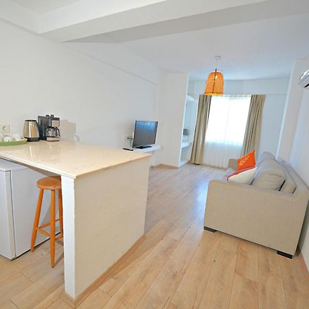 Aloha Suites Мармарис Экстерьер фото